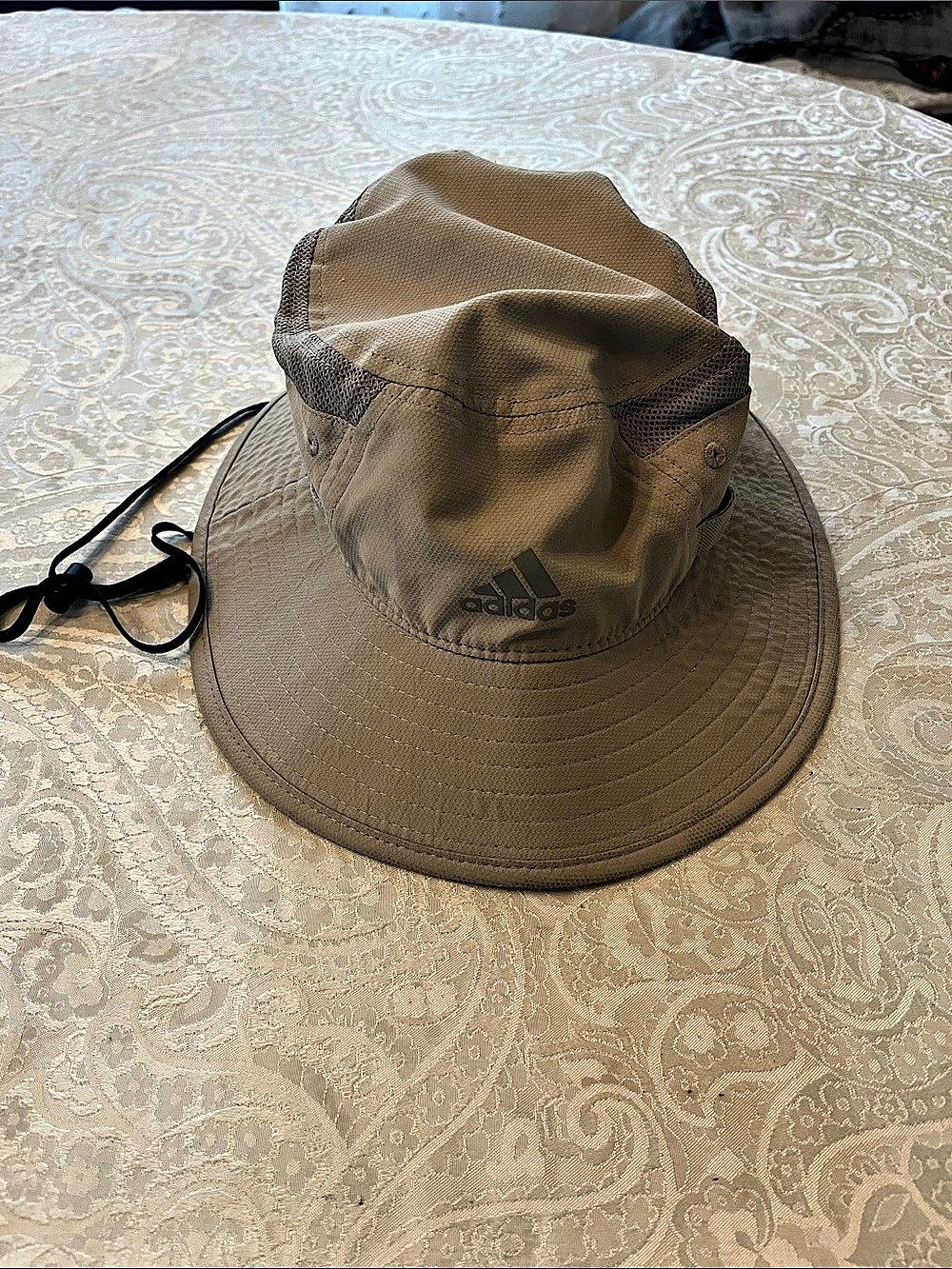 adidas AEROREADY Beige Bucket Hat adidas Training Victory 4 EUC